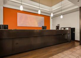 Best Western The Plaza Hotel Honolulu Airport - Free Breakfast 3