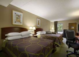 Super 8 by Wyndham Calhoun 3