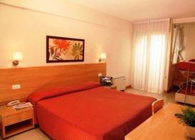 Hotel Majorca sul Mare in centro a Riccione con Area Fitness 4