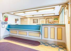 Super 8 by Wyndham Brooklyn 3