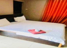 Momak 4 Hotel & Suites 3