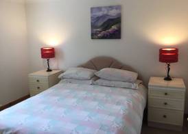 Inverness Apartments - Golf View 3