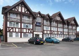 Travelodge Birmingham Sheldon 2