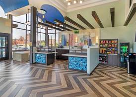 Best Western Plus Landmark Inn 4
