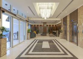 The Seasons Hotel 2