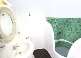 Finesse Suites 4