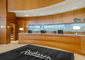 Radisson Hotel & Conference Centre Calgary Airport 4