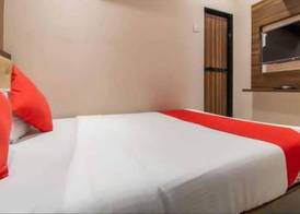 Ruby Hotel 5