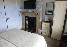 Bryn Derwen Guest House 4
