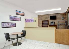 Travelodge by Wyndham Cedar City 2