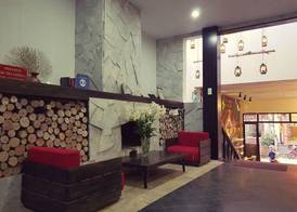 Phuong Nam Hotel 3