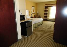 Holiday Inn Express & Suites PONCA CITY by IHG 4
