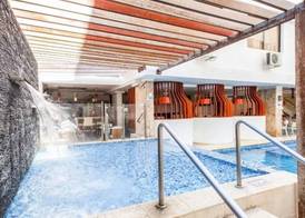 Hotel La Riviera 5
