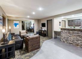Super 8 by Wyndham Spirit Lake/Okoboji 2