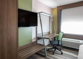 Holiday Inn Express & Suites LUDINGTON by IHG 5