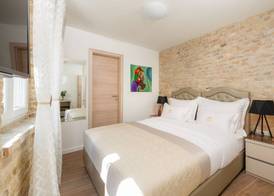 Agava Lux Rooms&Pool 5