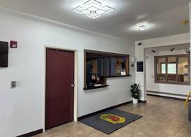 Super 8 by Wyndham Mason City 2