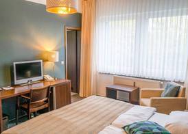Strandhotel Senftenberger See 4