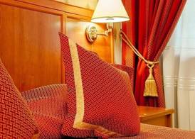 Astana International Hotel 5