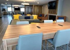 Microtel Inn & Suites by Wyndham Rapid City 2