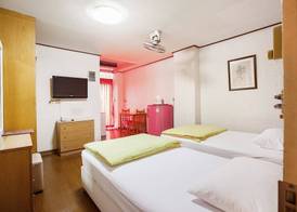 The Aiyapura Bangkok 5