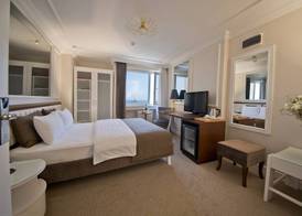 North Point Hotel 5