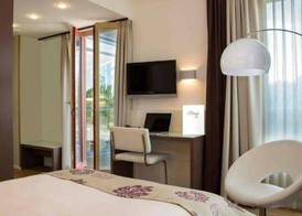 Hotel Simon's Plaza 3
