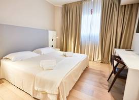 Ferretti MajesticHouse 4