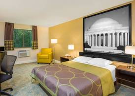 Super 8 by Wyndham Waldorf 5