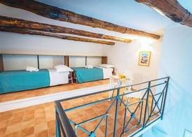 CVM Mare Luna Guesthouse 5