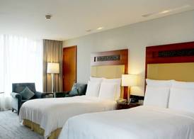 Renaissance Wuhan Hotel 4