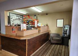 Grizzly Inn 2