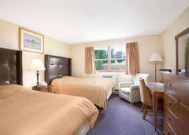 Knights Inn Endwell 4