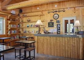 Log Inn Bonners Ferry 3