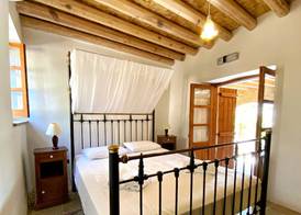 Eveleos Country House 4