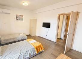 Downtown Rooms, 200m from Marina Beach 4