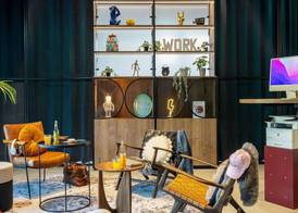 Moxy Simmern 2