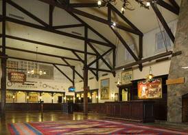 Disney Hotel Cheyenne + Tickets 3