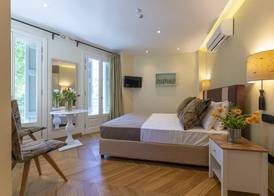IPELHOME - Plaka Boutique Apartments 4