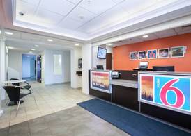 Motel 6 Brooklyn Center, MN - Minneapolis 2