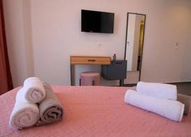 Blue Eye Hotel 5