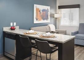 stayAPT Suites Dothan 4