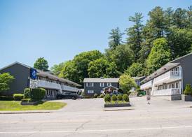 Adirondack Retreat Inn & Suites 5