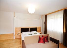 Hotel Jasmin 4