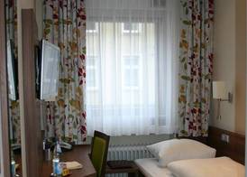 Hotel Hauser an der Universität 4