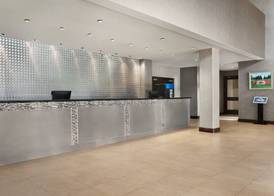 Ramada by Wyndham Belleville Harbourview Conference Center 2