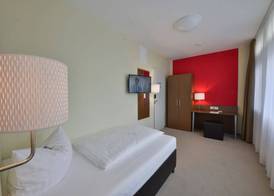 INVITE Hotel Fulda City Hauptbahnhof 5