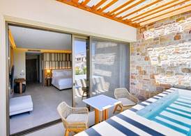 Royal Pearl Island Chios Hotel and Spa 4