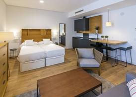 Aquitania Home Suites 5