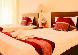 Suphan Lake Hometel 4